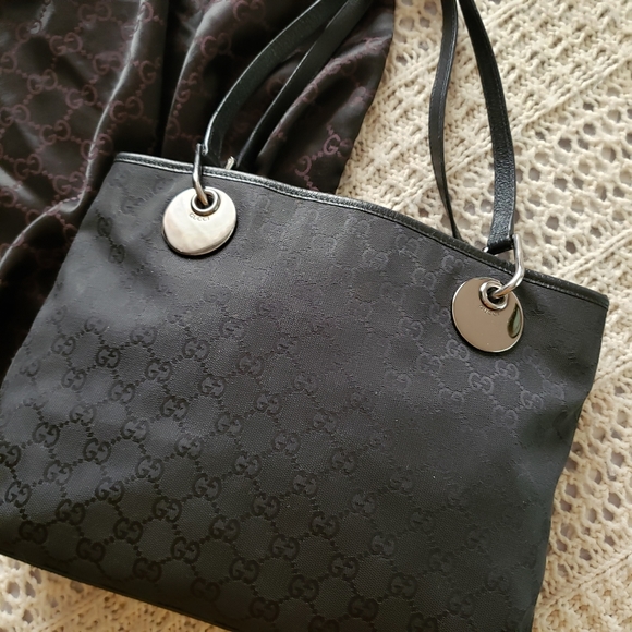 Gucci Handbags - 💞VNTG 98 GUCCI BLK SIGNATURE "ECLIPSE" SMALL TOTE